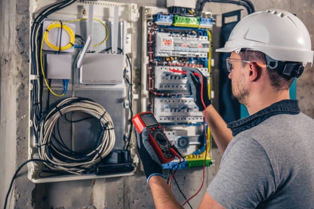 Best Electrical Outlet Repair  in Watertown, FL