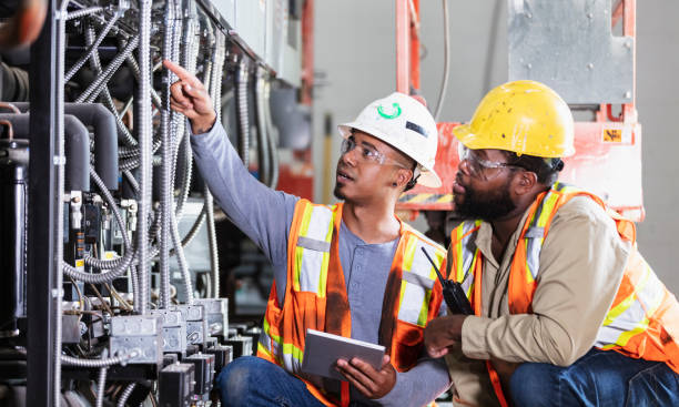 Best Affordable Emergency Electrician  in Watertown, FL
